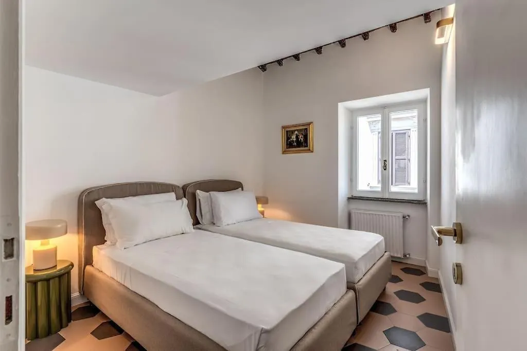 Cisterna 9 Apartment Rome Italy