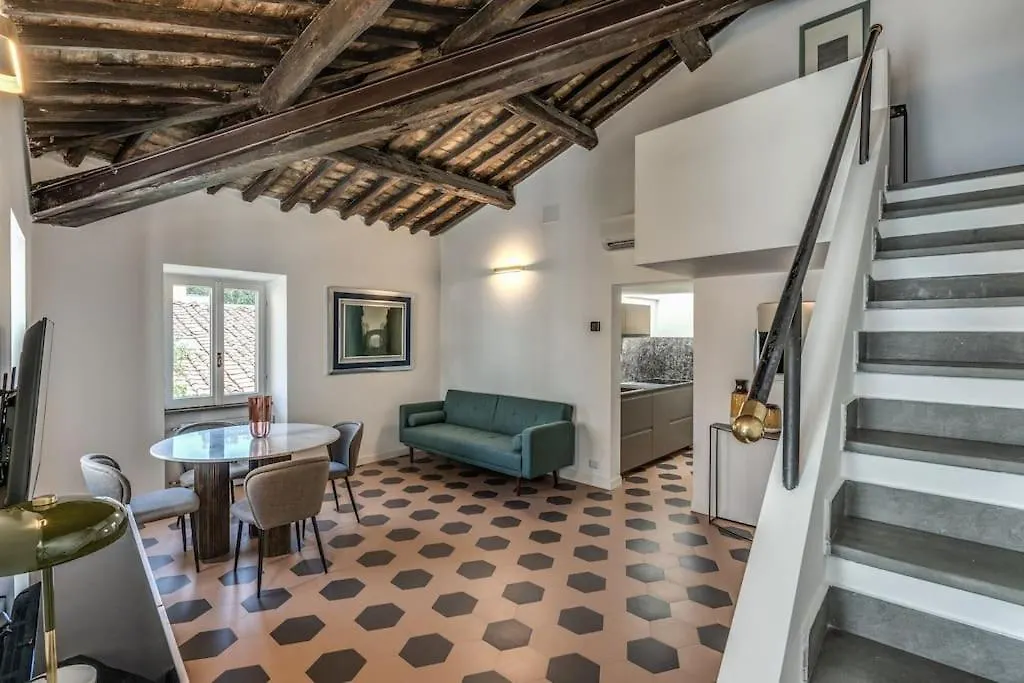 Cisterna 9 Apartment Rome Italy